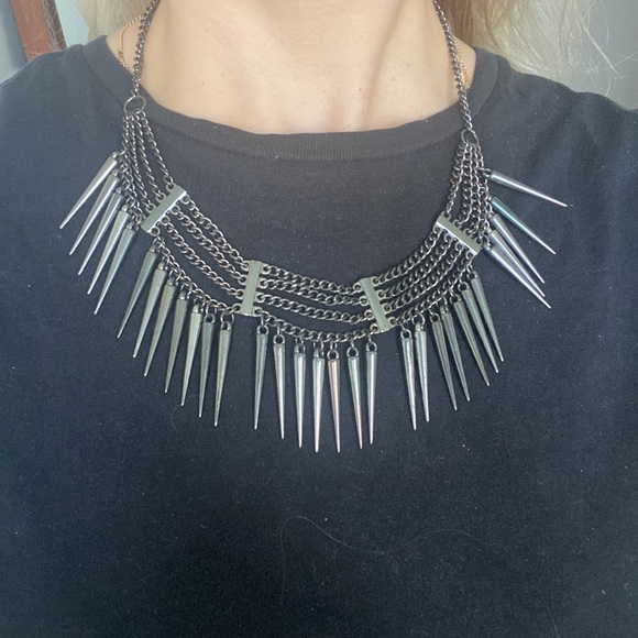 Dark Silver Chain Spike Necklace | Goth Punk Emo Grunge Style - Picture 4 of 4